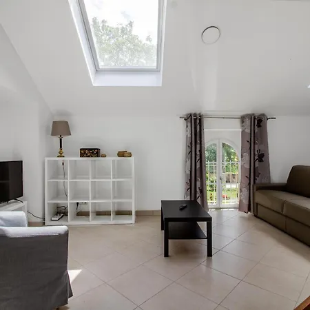 Apartment Sweet-gerson, Calme, Proche Gare, Parking Prive *
