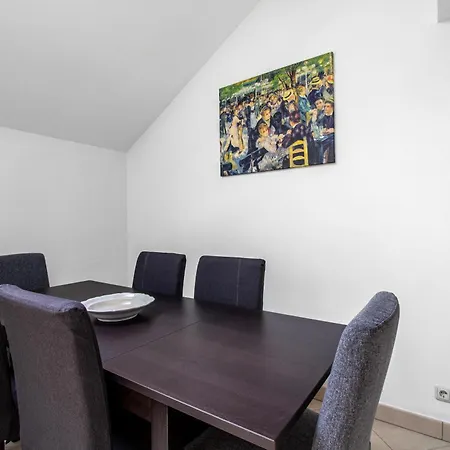 Sweet-gerson, Calme, Proche Gare, Parking Prive דירה *